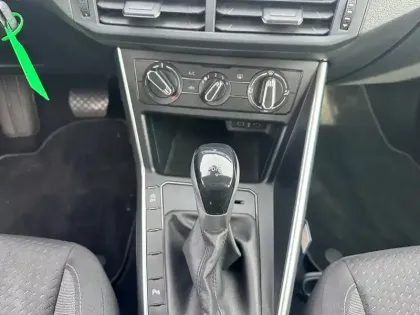 Photo 12 Volkswagen Polo  1.0 TSI 95 S&S DSG7