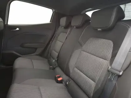 Photo 35 Mitsubishi Colt Gén. VIII Ph1 Intense 5