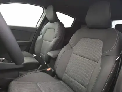 Photo 34 Mitsubishi Colt Gén. VIII Ph1 Intense 5