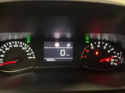 Photo 11 Peugeot 208  PureTech 100 S&S EAT8