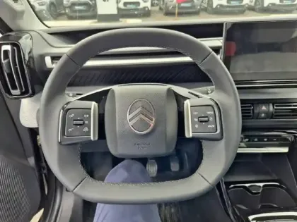 Photo 8 Citroën C3  Turbo 100 ch BVM6