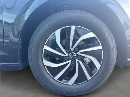 Photo 18 Volkswagen Polo  1.0 MPI 80 S&S BVM5