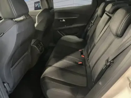 Photo 43 Peugeot 3008  Hybrid 225 e-EAT8