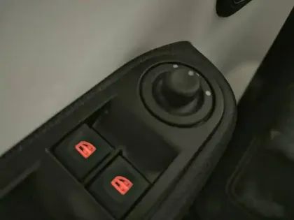 Photo 61 Renault Twingo  III TCe 95