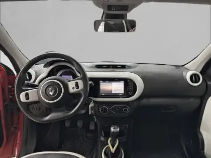 Photo 28 Renault Twingo  III TCe 95