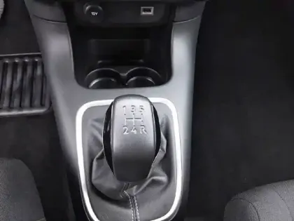 Photo 13 Citroën C3  PureTech 83 S&S BVM5