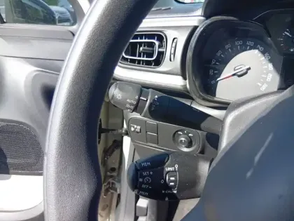 Photo 20 Citroën C3  PureTech 83 S&S BVM5