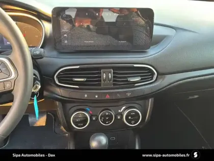 Photo 19 Fiat Tipo Gén. I Ph1 Garmin 5