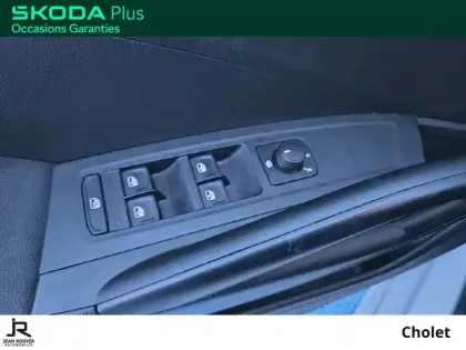 Photo 16 Skoda Fabia  1.0 MPI 80 ch BVM5