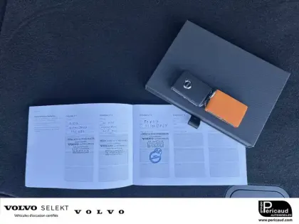 Photo 7 Volvo Xc60  T6 Recharge AWD 253 ch + 145 ch Geartronic 8