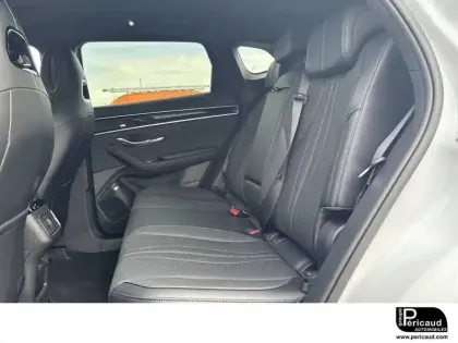 Photo 7 BYD Seal U  1.5l DM-i 324 ch AWD PHEV