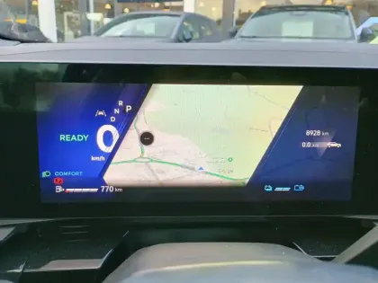 Photo 15 Renault Austral  E-Tech full hybrid 200 GSR2