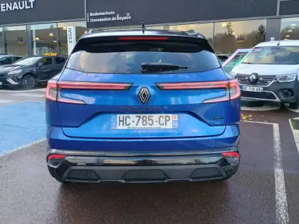 Photo 42 Renault Austral  E-Tech full hybrid 200 GSR2