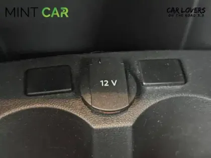 Photo 18 Volkswagen Polo  1.0 75