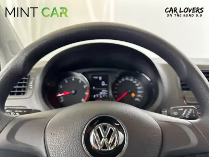 Photo 12 Volkswagen Polo  1.0 75