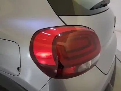 Photo 16 Citroën C3  PureTech 83 ch BVM5