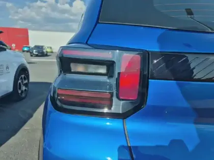 Photo 16 Citroën C3  Turbo 100 ch BVM6