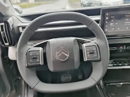 Photo 8 Citroën C3 Aircross  Hybride 145 e-DCS6