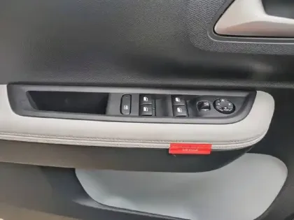 Photo 19 Citroën C3 Aircross  Hybride 145 e-DCS6