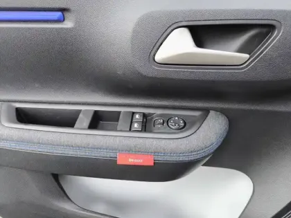 Photo 19 Citroën C3  Turbo 100 ch BVM6