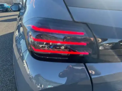 Photo 16 Peugeot 208  Hybrid 110 e-DCS6