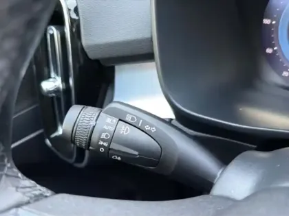 Photo 18 Volvo Xc40  B3 163 ch DCT7