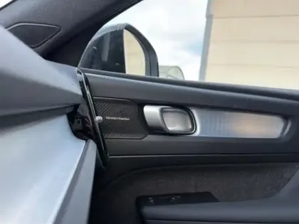 Photo 33 Volvo Xc40  B3 163 ch DCT7