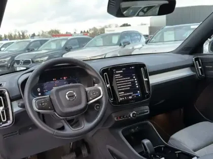 Photo 10 Volvo Xc40  B3 163 ch DCT7