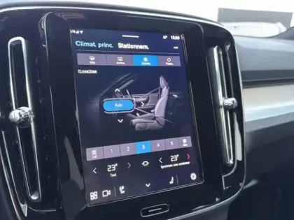 Photo 24 Volvo Xc40  B3 163 ch DCT7