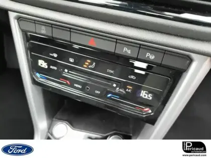 Photo 11 Volkswagen T-roc  1.0 TSI 110 Start/Stop BVM6