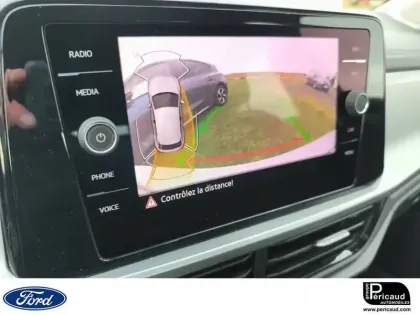 Photo 17 Volkswagen T-roc  1.0 TSI 110 Start/Stop BVM6