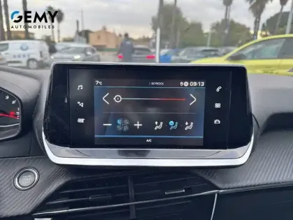 Photo 11 Peugeot 208  BlueHDi 100 S&S BVM6