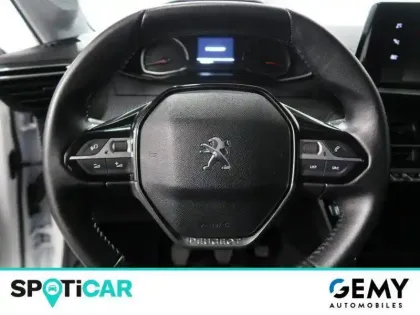 Photo 19 Peugeot 208  BlueHDi 100 S&S BVM6
