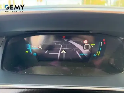 Photo 11 Peugeot 2008  Electrique 136 ch