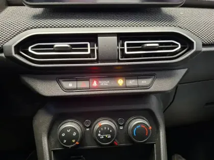 Photo 34 Dacia Sandero  TCe 90