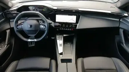 Photo 15 Peugeot 408  Hybrid 145 e-DCS6