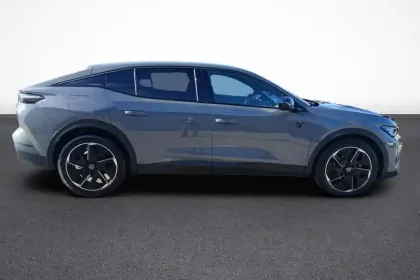 Photo 46 Peugeot 408  Hybrid 145 e-DCS6