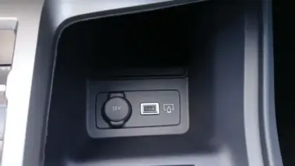 Photo 66 Peugeot 408  Hybrid 145 e-DCS6