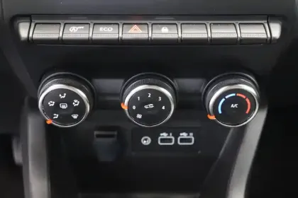 Photo 34 Renault Clio  Eco-G 100 ch GSR2