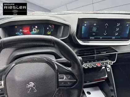 Photo 7 Peugeot 2008 Gén. II Ph1 Allure Business 5