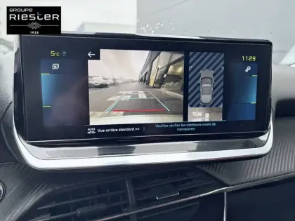 Photo 13 Peugeot 2008 Gén. II Ph1 Allure Business 5