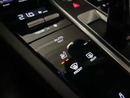 Photo 39 Porsche Cayenne  E-Hybrid 3.0 V6 462 ch Tiptronic BVA