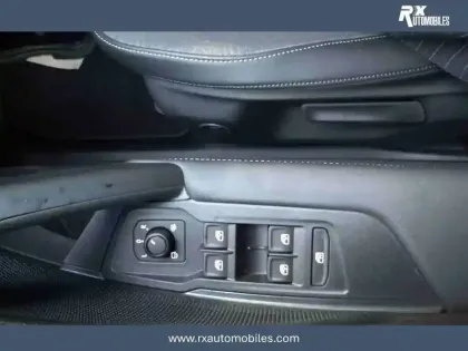 Photo 16 Volkswagen Tiguan  2.0 TDI 150ch DSG7