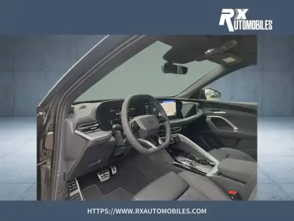 Photo 17 Audi Q5  TFSI 204 ch Hybride S tronic 7 Quattro