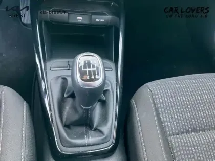 Photo 12 Kia Stonic  1.0 T-GDi 100 ch BVM6