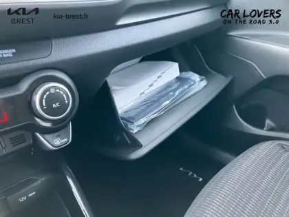 Photo 21 Kia Stonic  1.0 T-GDi 100 ch BVM6