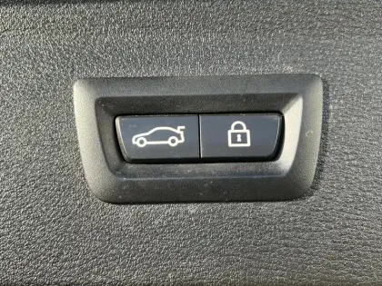 Photo 28 BMW X1  sDrive 18i 140 ch DKG7