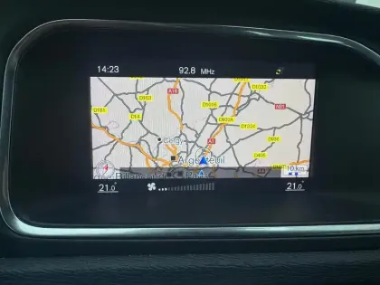 Photo 13 Volvo V40  Cross Country T3 152 ch Geartronic 6