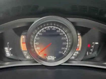 Photo 11 Volvo V40  Cross Country T3 152 ch Geartronic 6