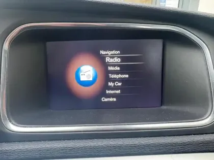 Photo 12 Volvo V40  Cross Country T3 152 ch Geartronic 6